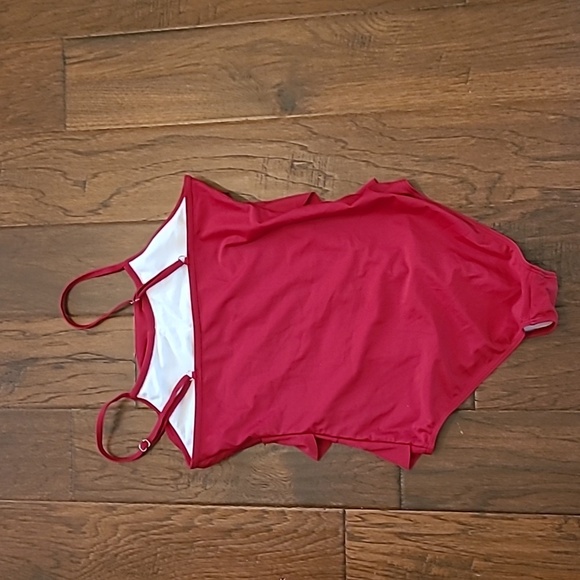 Adisputent women's swimsuit size Small - Picture 2 of 7